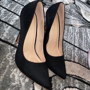 Black suede heels